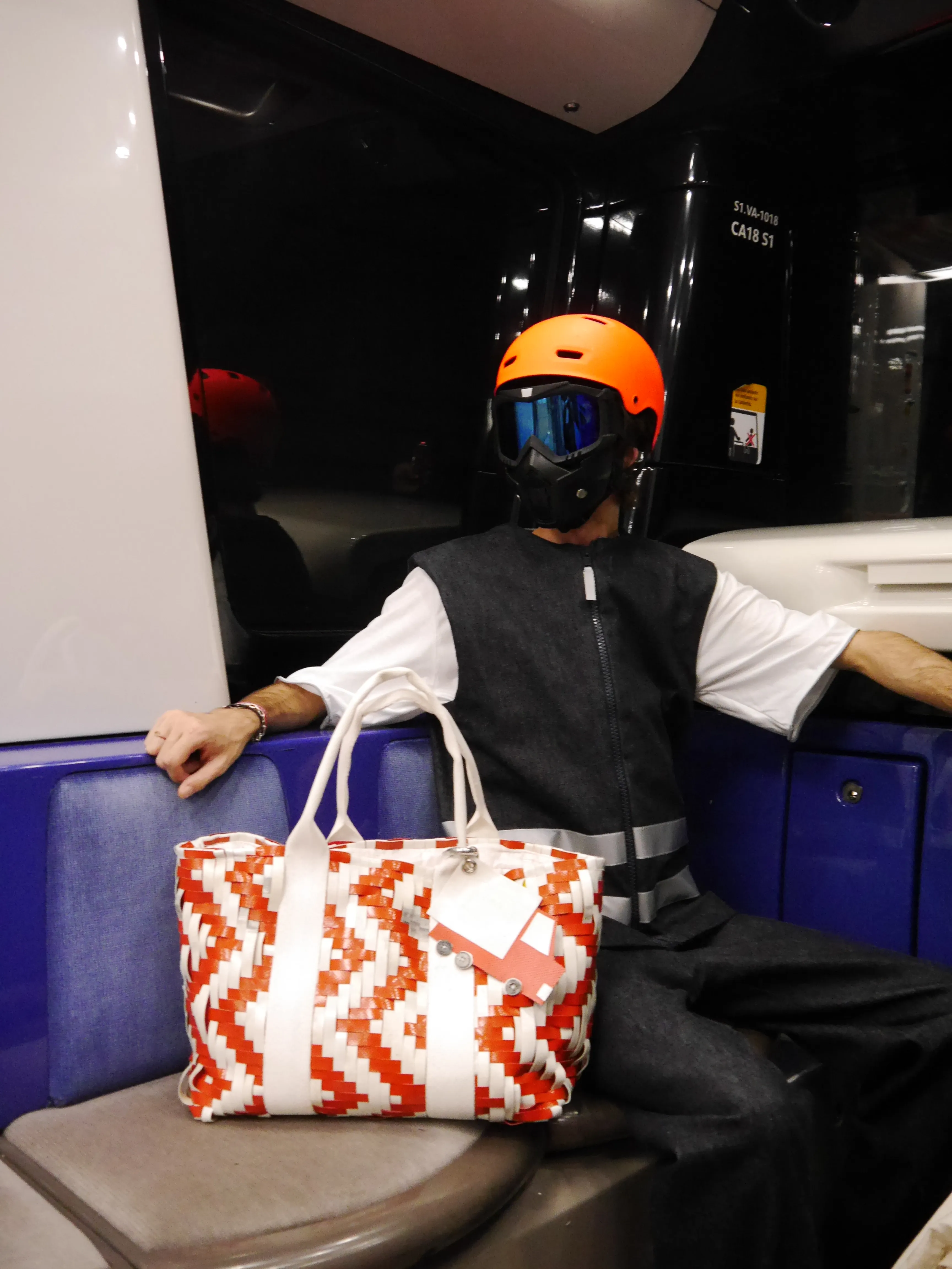 safetyvestinalittlebitlessugly 6